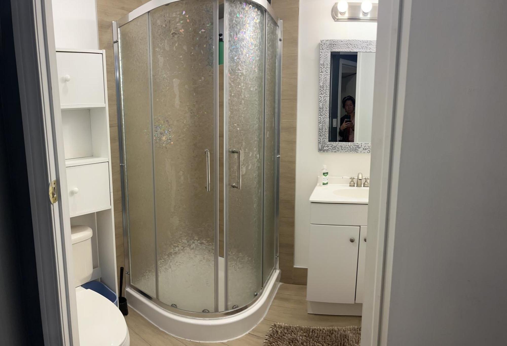 Hidden Valley New Basement Suite With Private Bathroom! YYC Exteriör bild