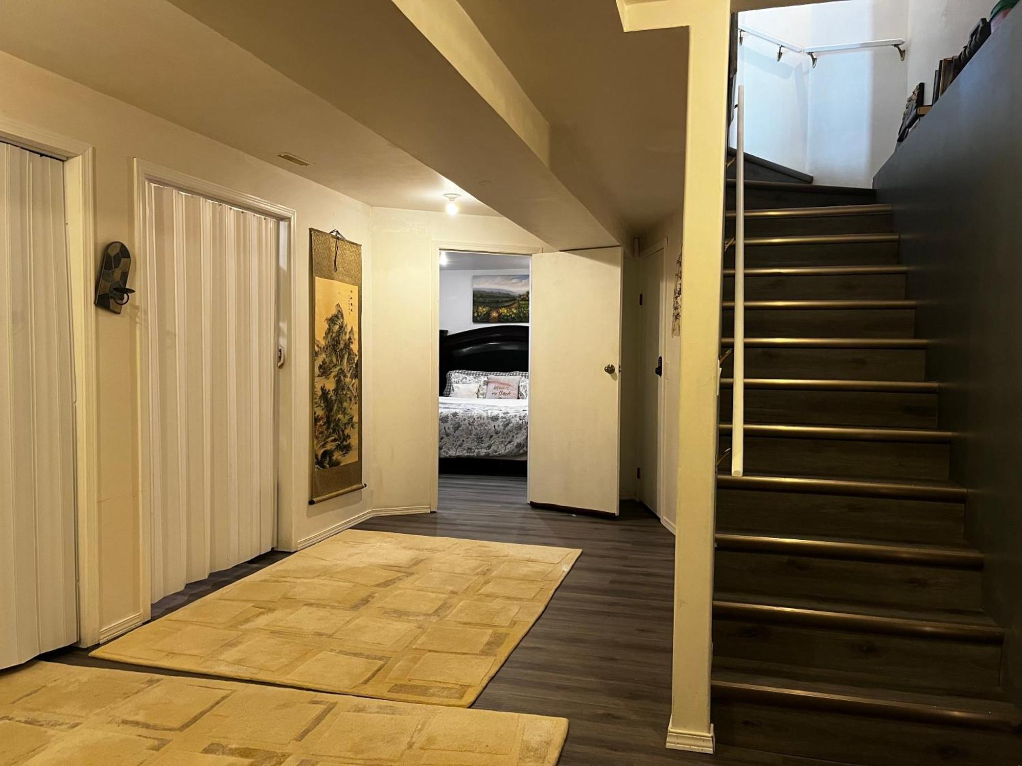 Hidden Valley New Basement Suite With Private Bathroom! YYC Exteriör bild